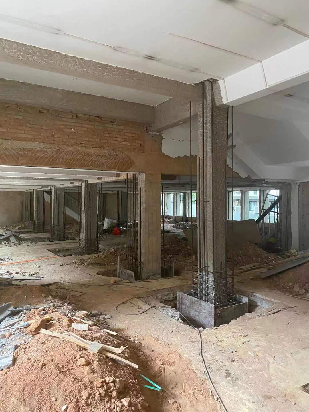 路面起皮，，，，，脱皮要怎么才华阻止？？？？？？？？